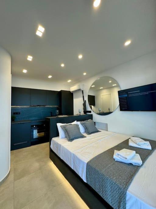 Bluemotion - Cityview Piraeus Ngoại thất bức ảnh